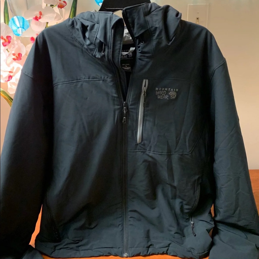 Mountain Hardwear Jackets  Coats
